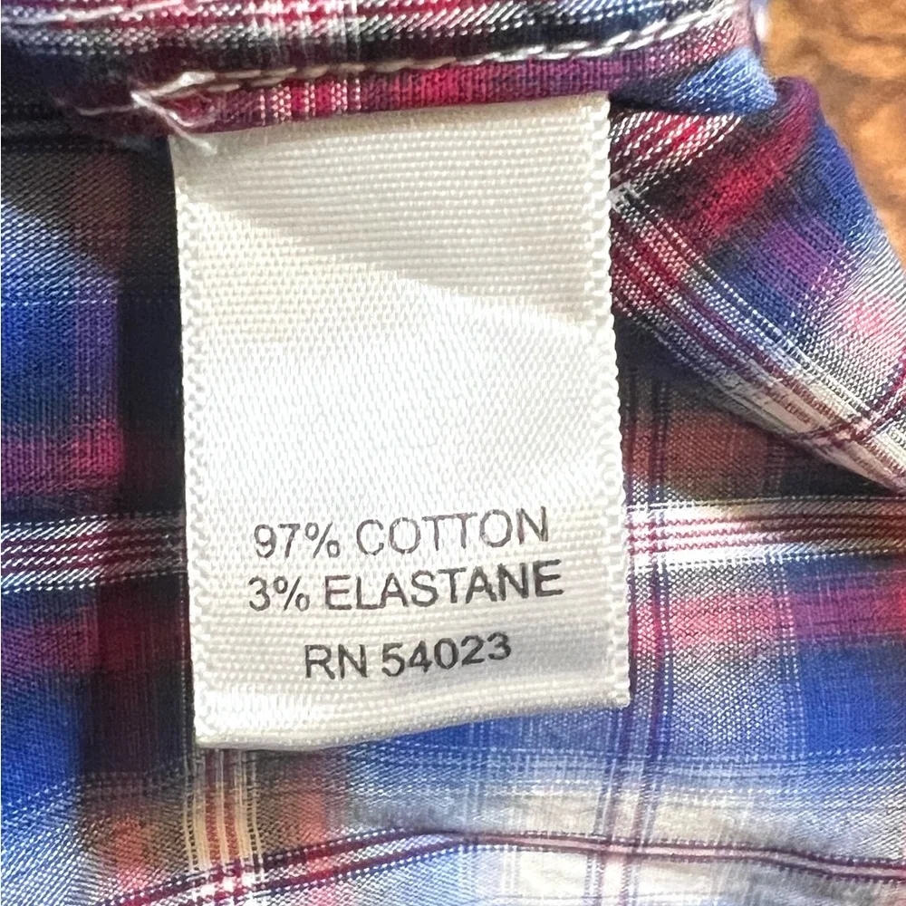 Banana Republic casual button